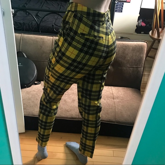 I don’t wear it. I wear it like 3 or 4 times - Picture 1 of 2